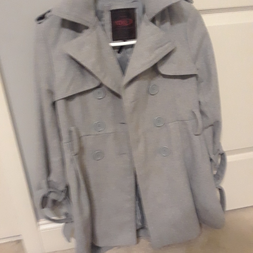 yoki trench coat